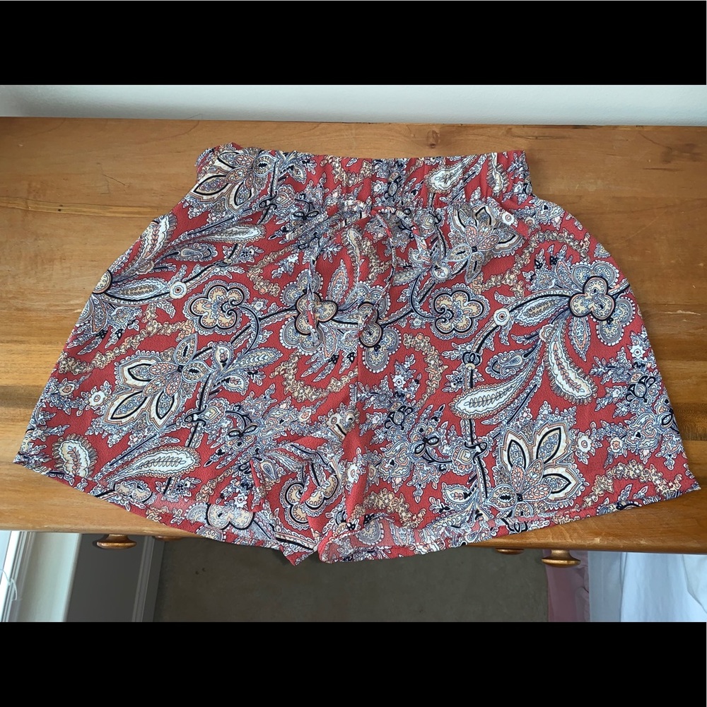 Cute flowy shorts